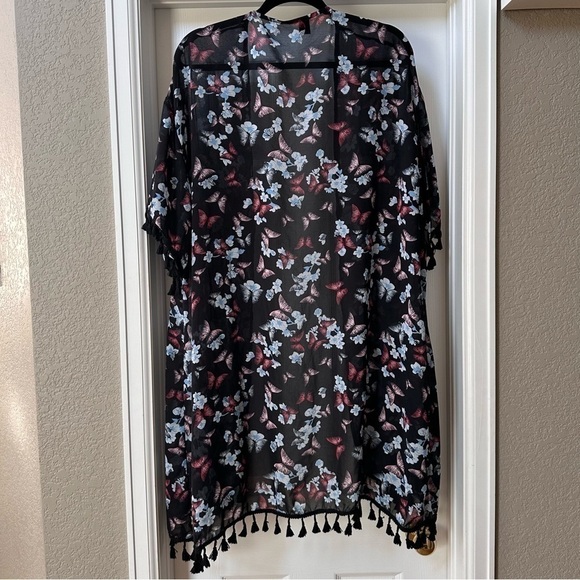 Shein Curve Butterfly Kimono Size 2XL - Picture 10 of 15